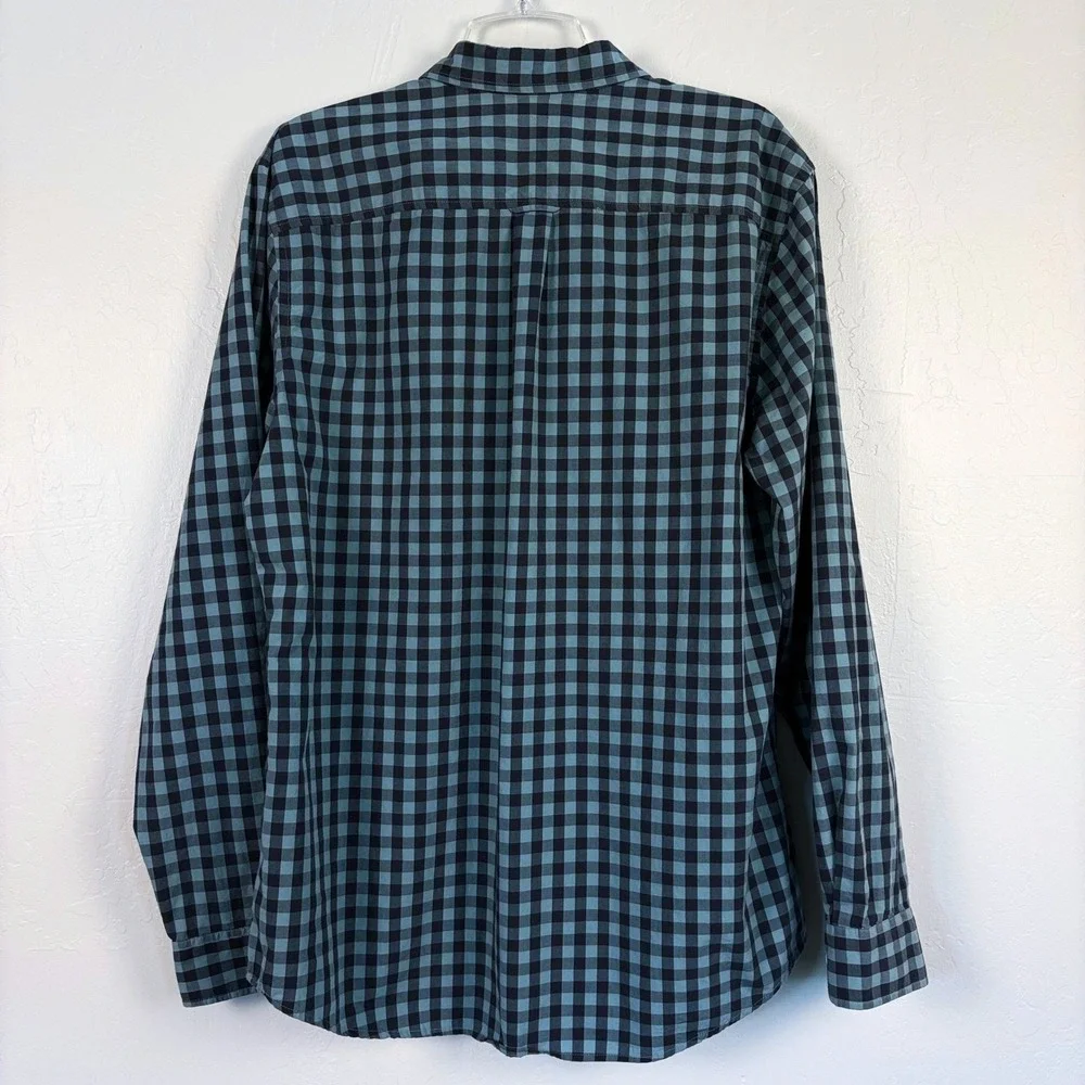 Urban Outfitters Hawkins Gingham Shirt XL Cotton Crisp Preppy‎ Lightweight Clean